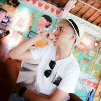 Jolyzar Marco Lay的照片