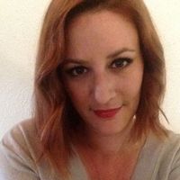 Jéhane Djilali-Reghay的照片