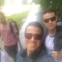 David Olivares的照片