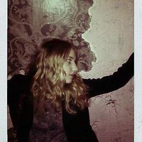 Elisabeth Moore's Photo