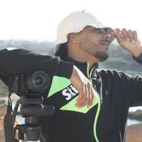 Bådr Hammad's Photo