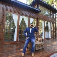 Farooq Sheikh的照片