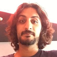 Babar Akbar的照片