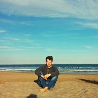 Alexandru Vartolomei的照片