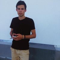 Anton Rohut的照片