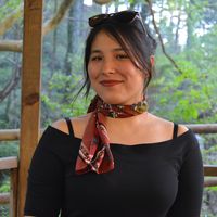 Esma AKILLI的照片