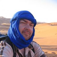 Aaron Davies的照片