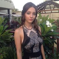 Maggie Bedrozova的照片