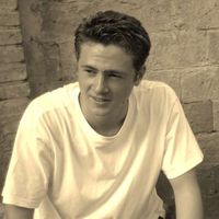 Adrian Coleliori的照片