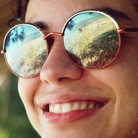 Carol Peixoto's Photo