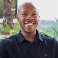 Peter Mbanugo的照片