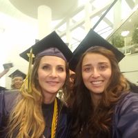 Adriana Flores's Photo