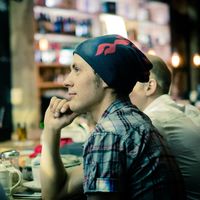 ILYA TSARENKOV的照片