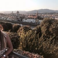 Camila Morrone的照片