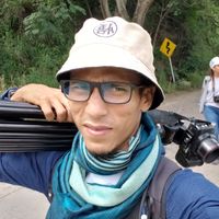 Marcos Guevara的照片