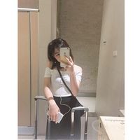 Milano Uyên的照片