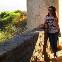 Nourhène Ben Hrouz的照片