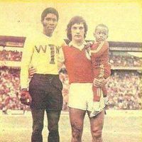 Andres Guzman的照片