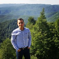 Gursoy Akar的照片