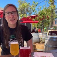 Ellie Maxwell的照片