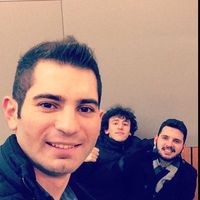 Kadir Öner的照片