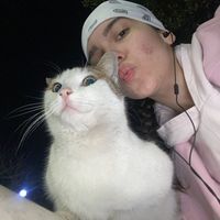 Feride Köklü's Photo