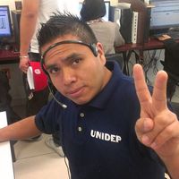 Victor Alva的照片