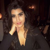 Ayesha Singh的照片