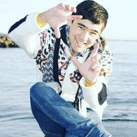 Fotos de Iqbol Adahamjonov