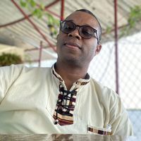 Alberto Lewis's Photo