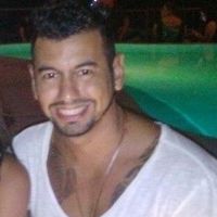 Alex Calderon的照片