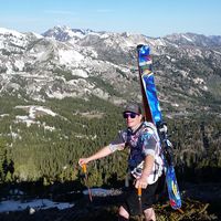 Trevor Kenealy的照片