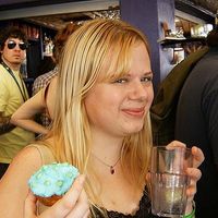 Carla Young的照片