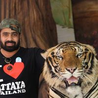 daniel henry's Photo