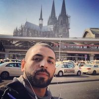 Ismaeel Oth的照片