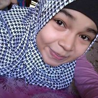 Fotos von Putri Wulan Anjeli Siregar