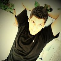 Luis Barahona的照片