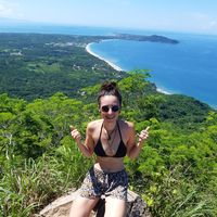 Alison Vallet's Photo