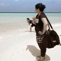 Nenden Rahmawati's Photo