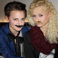 Saadia und Barbara En's Photo