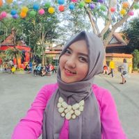 Dila Mutiara Sari's Photo