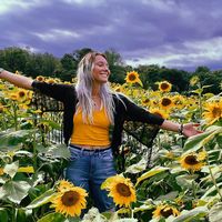 Gabby Schmidt's Photo