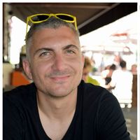 Stefan Lukacs的照片