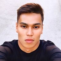 Le foto di Abay Batyrov