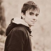 Lucas Morales's Photo