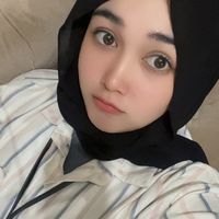 Ayu Putri's Photo