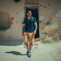 Mustafa Karamangil的照片