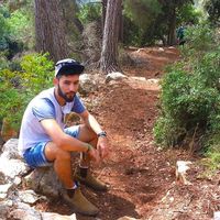 Andrian Tzolan's的照片