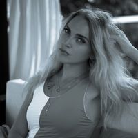 Anna Shirokova的照片