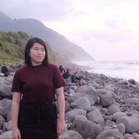 Suzanne Alexis Co's Photo